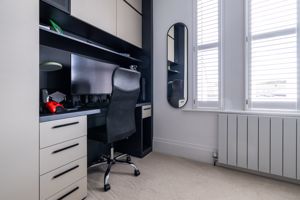 Bedroom- click for photo gallery